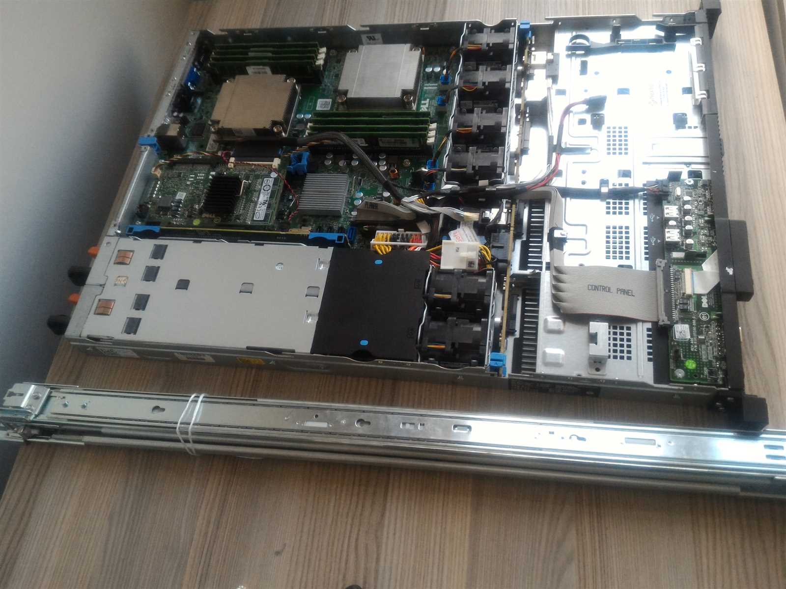 dell-r960-datasheet dell-r960-datasheet
